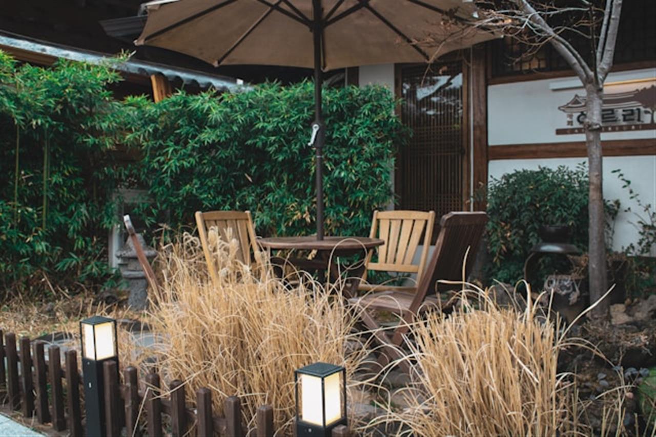 Få mere skygge med et firkantet solsejl til din bolig